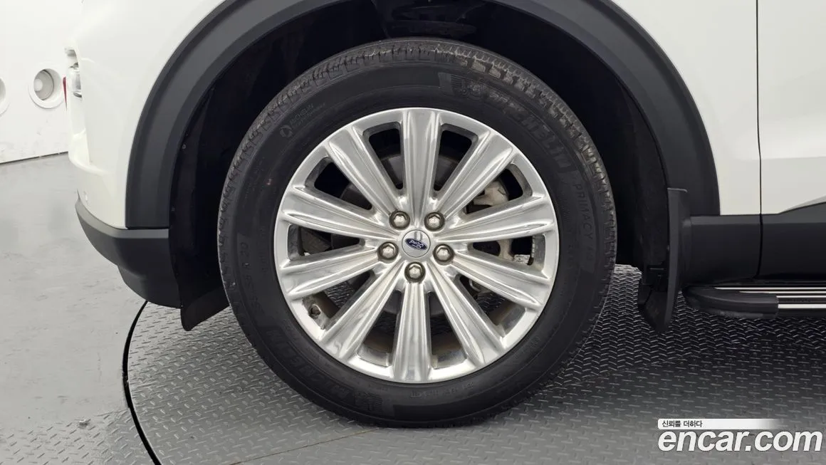 Ford Explorer 2022 из KR, фото 3