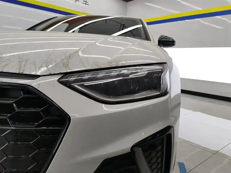 Audi A4L 2024 из CN, фото 5