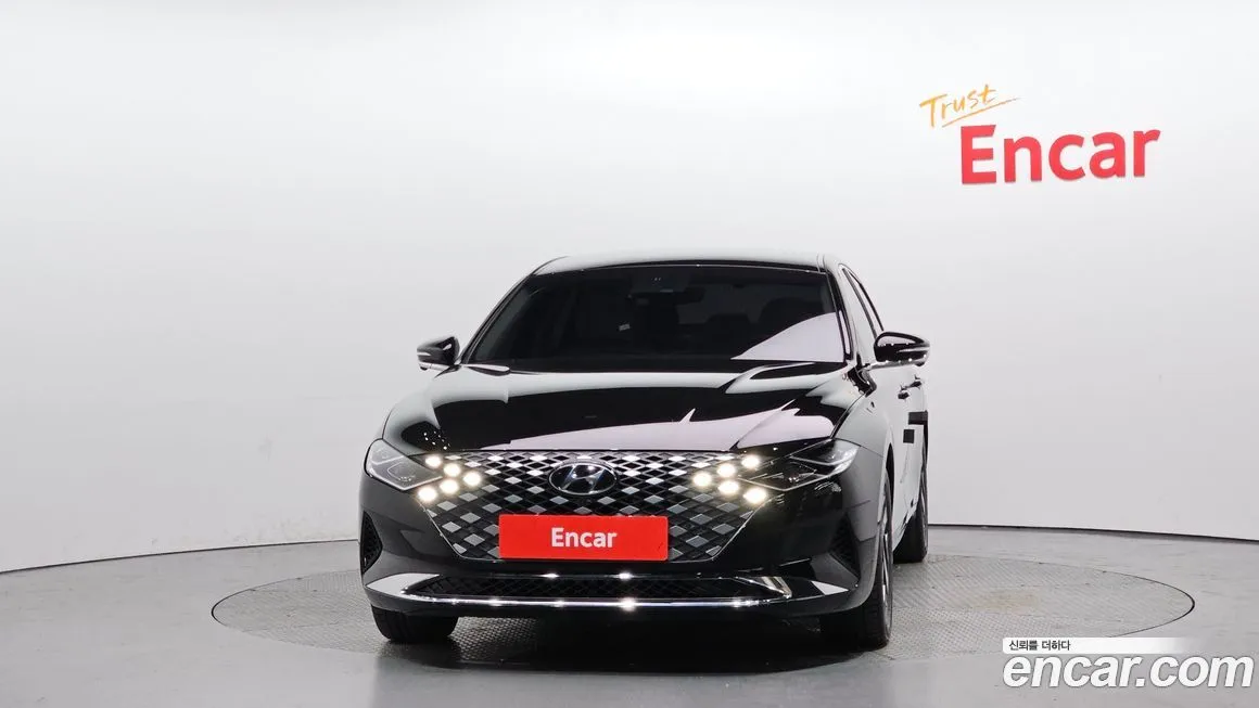 Hyundai Grandeur 2022 из KR, фото 2