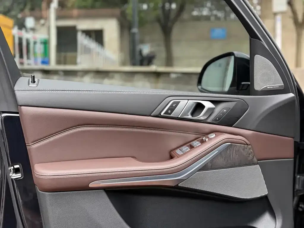 BMW X5 2025 из CN, фото 3