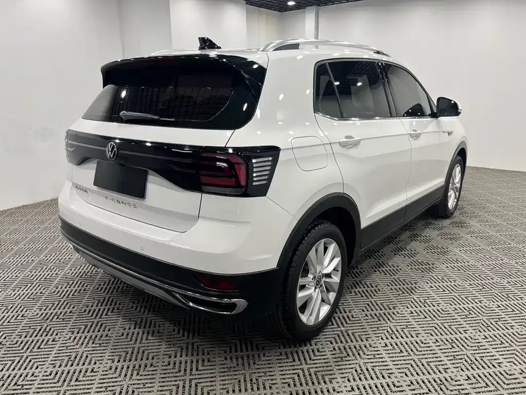 Volkswagen T-Cross — фото 7