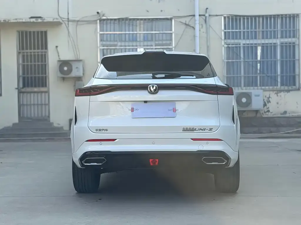 Changan UNI-Z 2024 из CN, фото 2