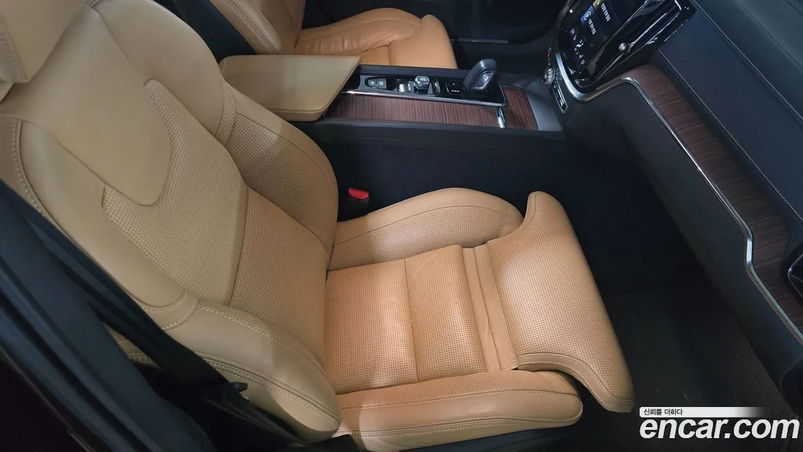 Volvo V60 2021 из KR, фото 5