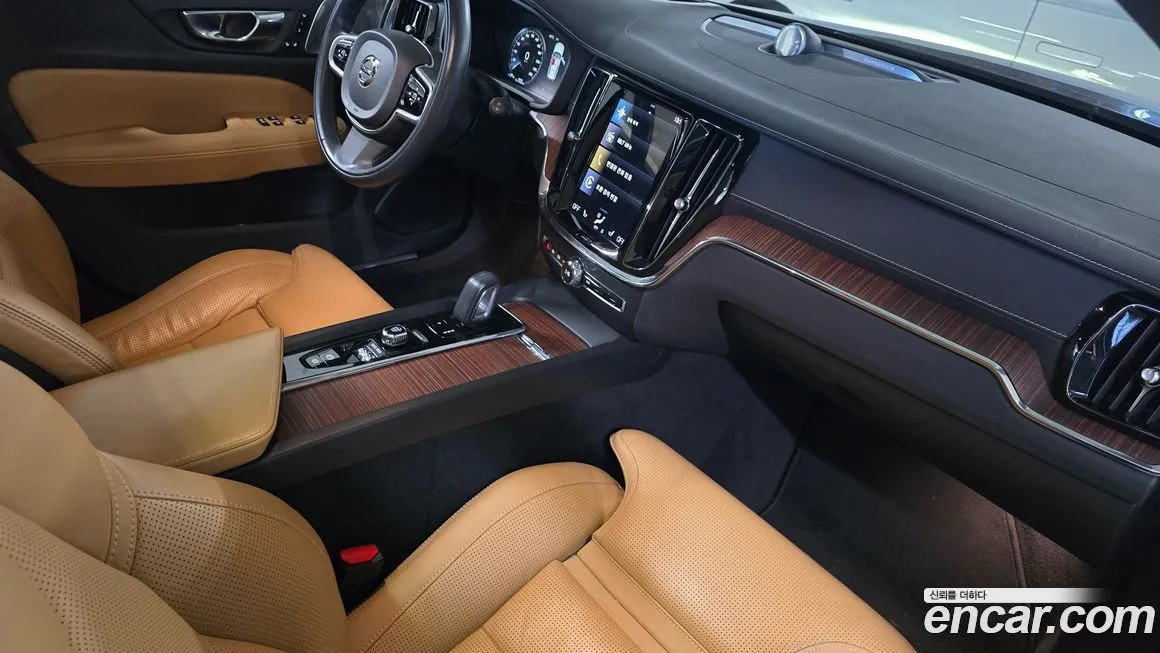 Volvo V60 2021 из KR, фото 10