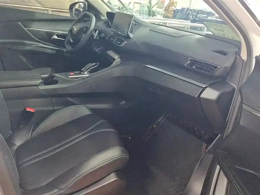 Peugeot 5008 2024 из CN, фото 9