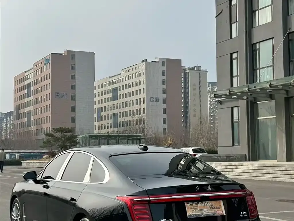 Hongqi H9 2024 из CN, фото 5
