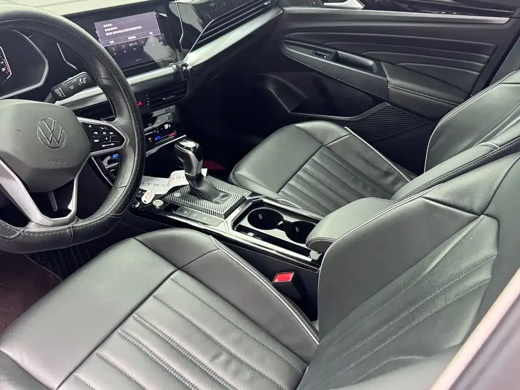 Volkswagen Passat — фото 3