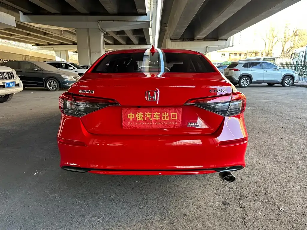 Honda Civic — фото 7
