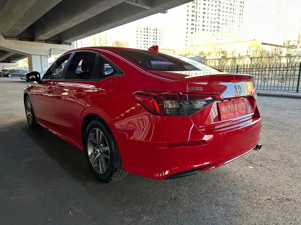Honda Civic — фото 4