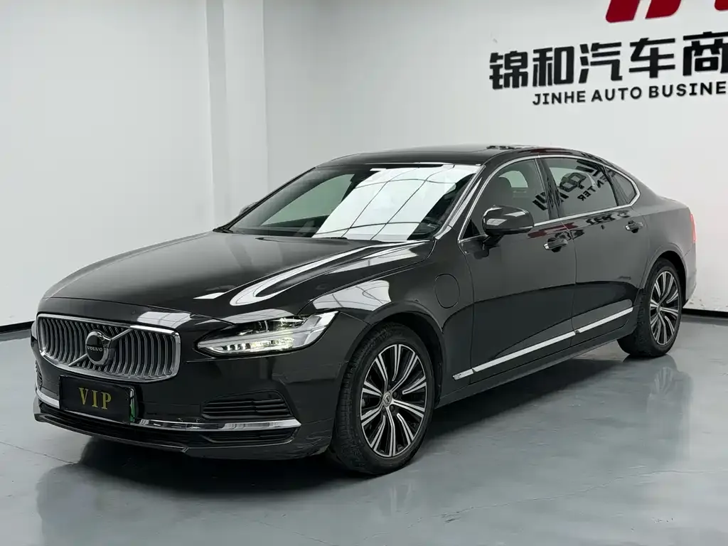Volvo S90 PHEV — фото 1