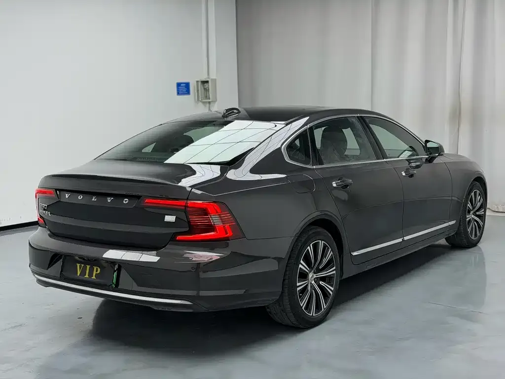 Volvo S90 PHEV — фото 6