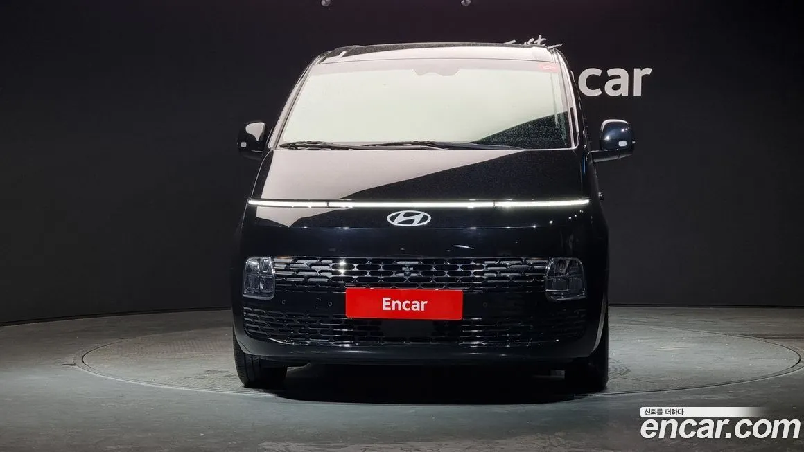Hyundai Staria — фото 3