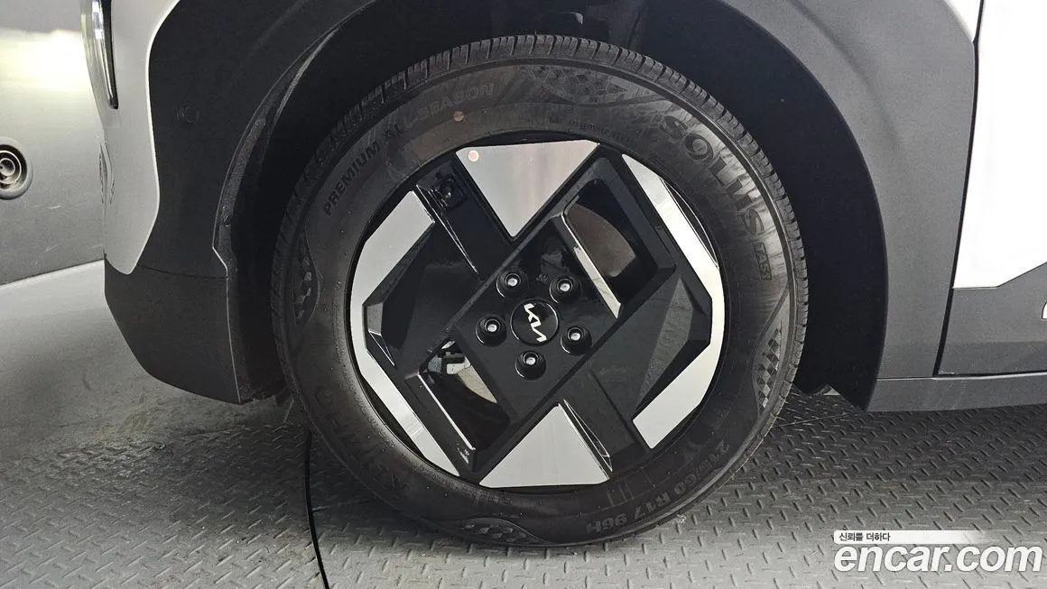 Kia EV3 — фото 3