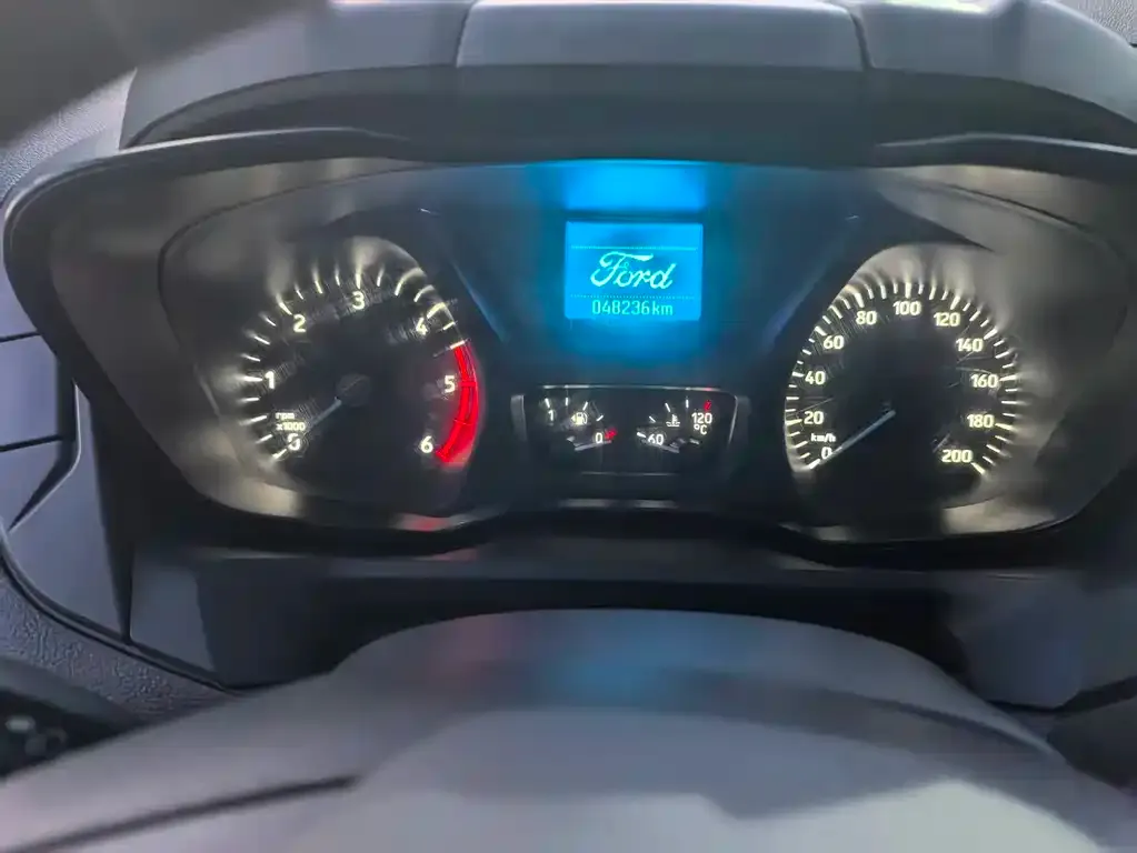 Ford Transit 2023 из CN, фото 2