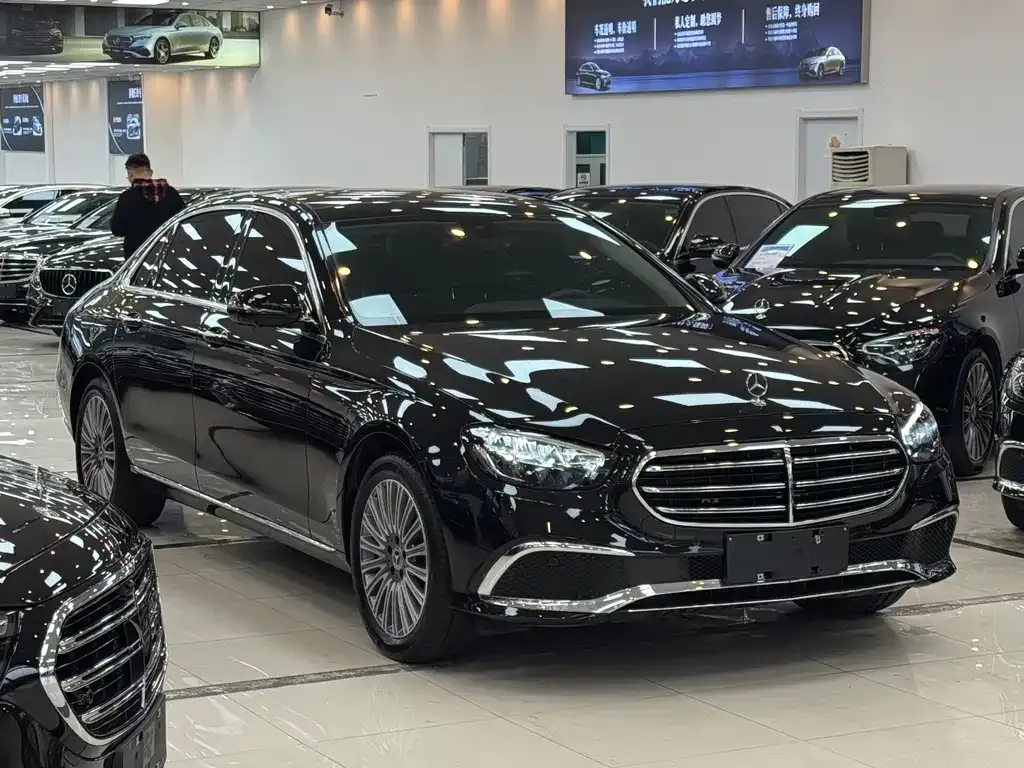 Mercedes-Benz E-Class 2023 из CN, фото 3