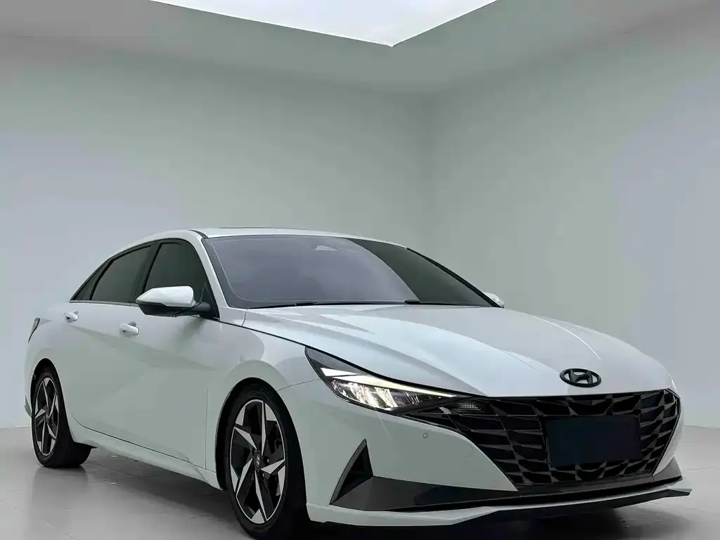 Hyundai Elantra 2022 из CN, фото 3