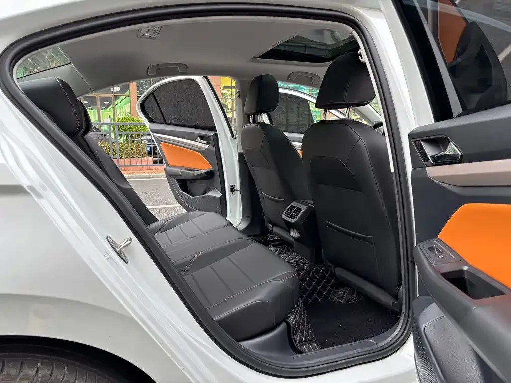 Volkswagen Bora 2024 из CN, фото 2