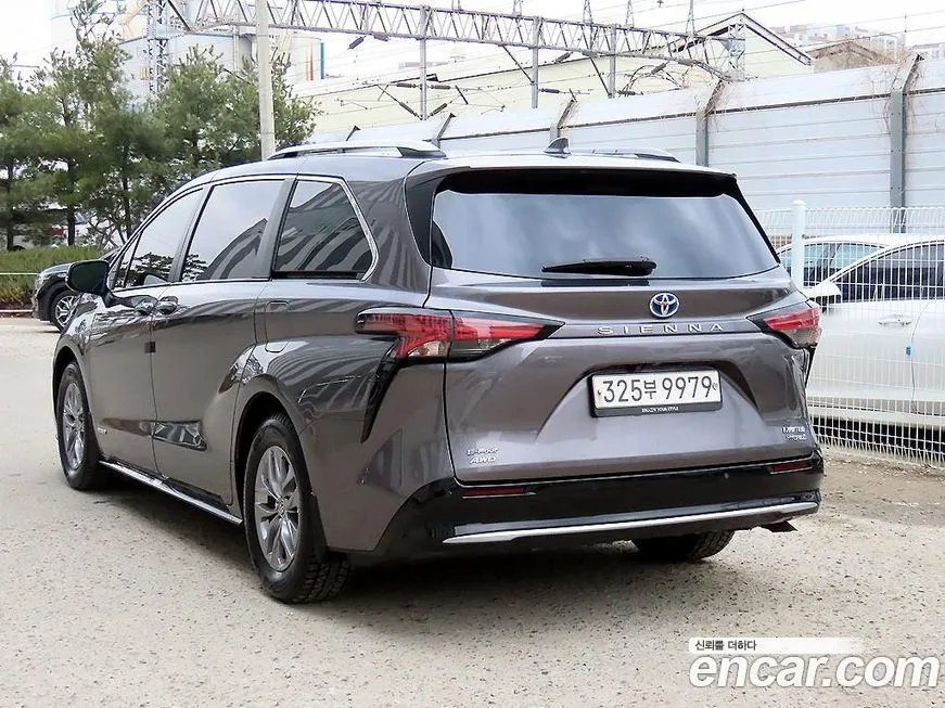Toyota Sienna 2021 из KR, фото 4