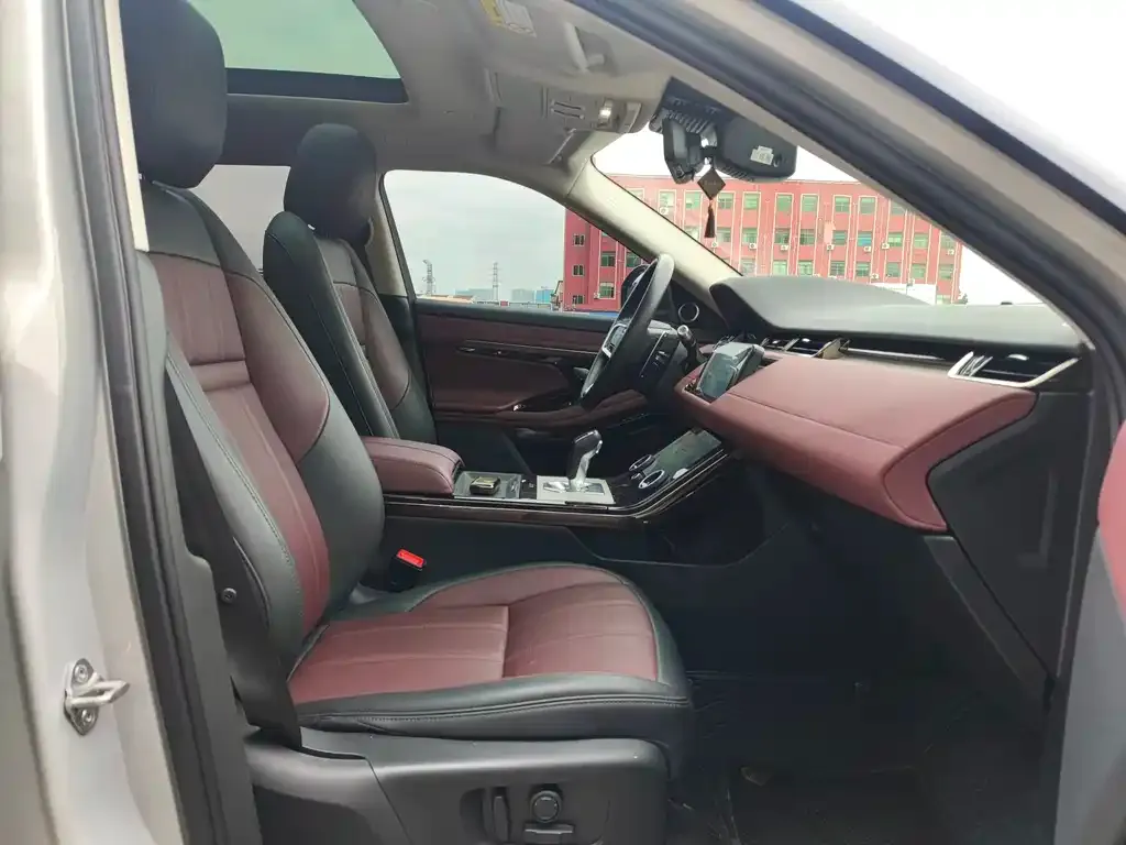 Land Rover Evoque 2023 из CN, фото 7