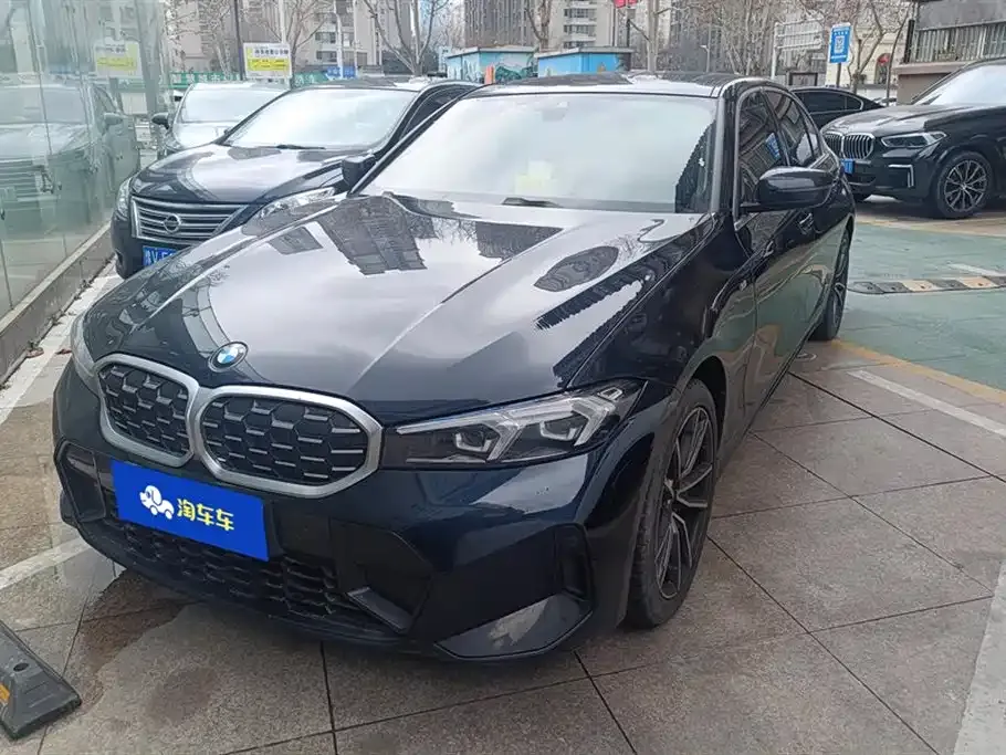 BMW 3 Series 2022 из CN, фото 1