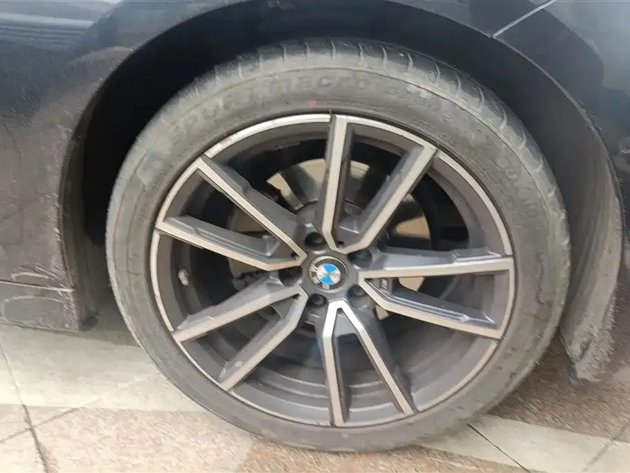 BMW 3 Series 2022 из CN, фото 2