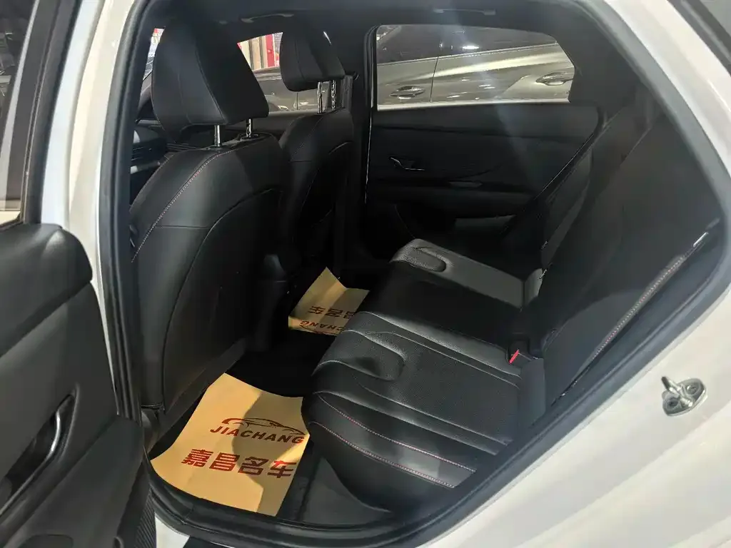 Hyundai Elantra 2021 из CN, фото 2