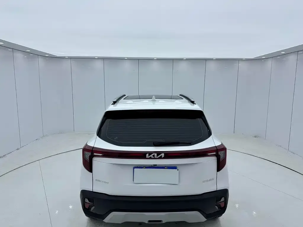 Kia Seltos 2023 из CN, фото 7