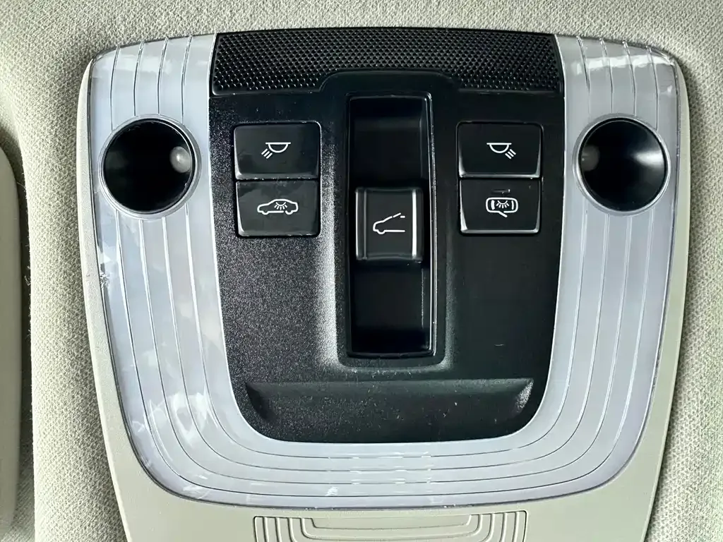 Kia Seltos 2023 из CN, фото 8
