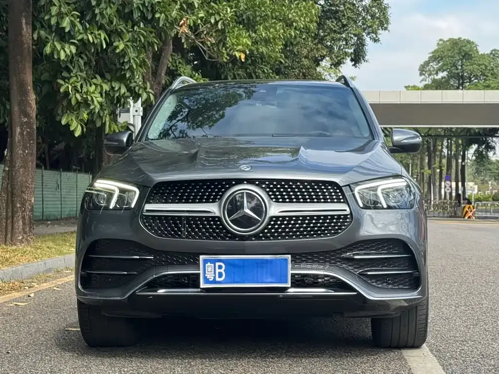 Mercedes-Benz GLE — фото 8