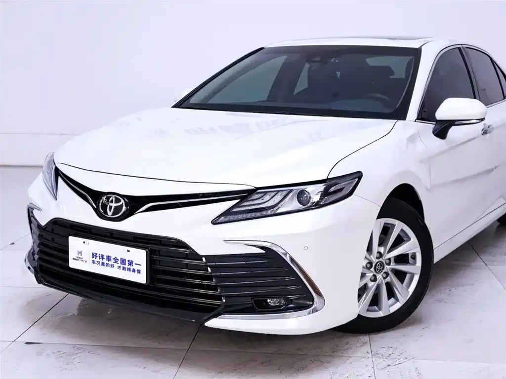 Toyota Camry 2023 из CN, фото 8