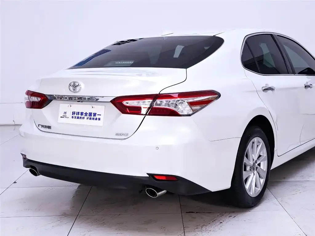 Toyota Camry 2023 из CN, фото 7
