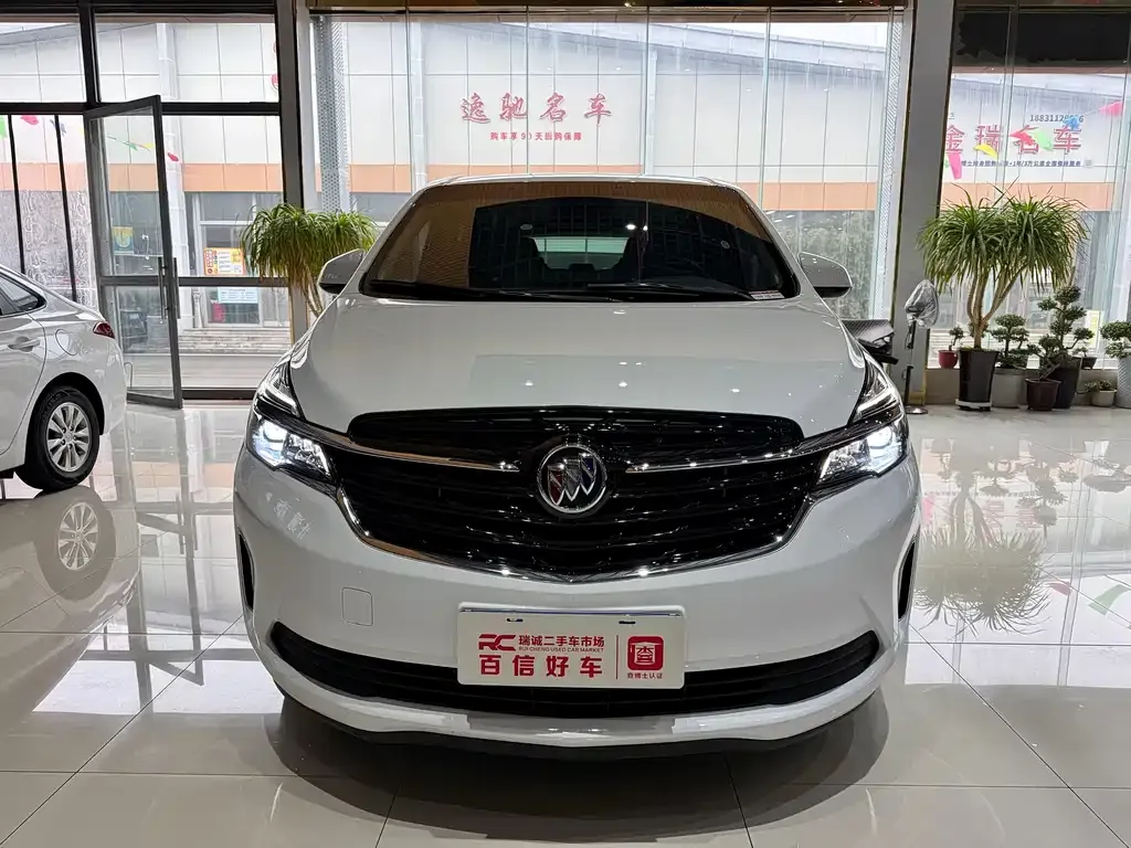 Buick GL8 2022 из CN, фото 10