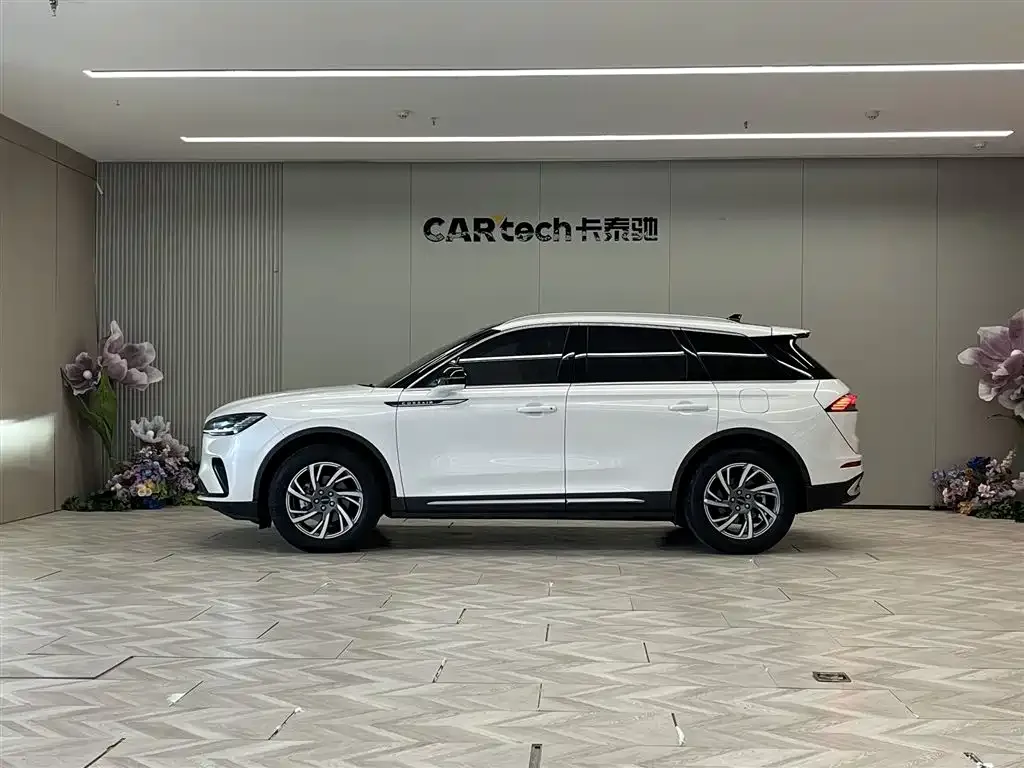 Lincoln Corsair 2023 из CN, фото 10