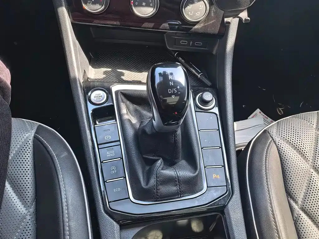 Volkswagen Sagitar 2023 из CN, фото 6