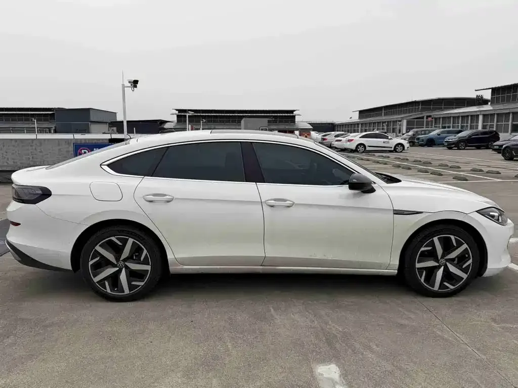 Volkswagen Lamando 2023 из CN, фото 4