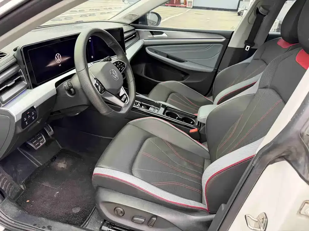 Volkswagen Lamando 2023 из CN, фото 8