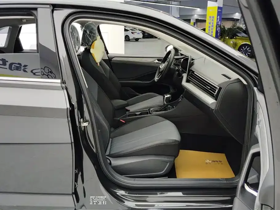 Volkswagen Sagitar 2025 из CN, фото 2