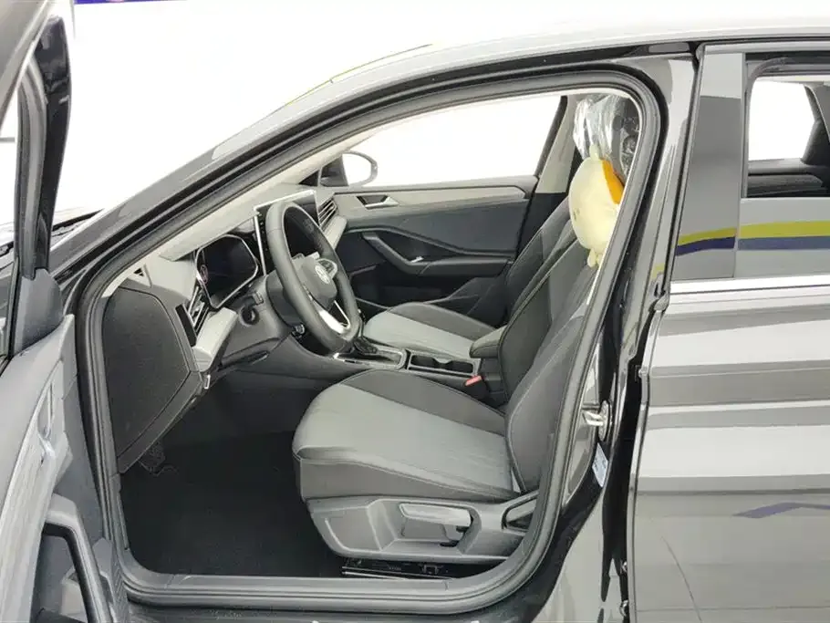 Volkswagen Sagitar 2025 из CN, фото 3