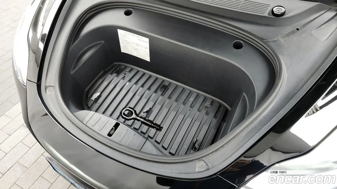 Tesla Model 3 2021 из KR, фото 10