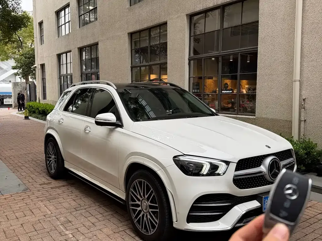 Mercedes-Benz GLE — фото 9