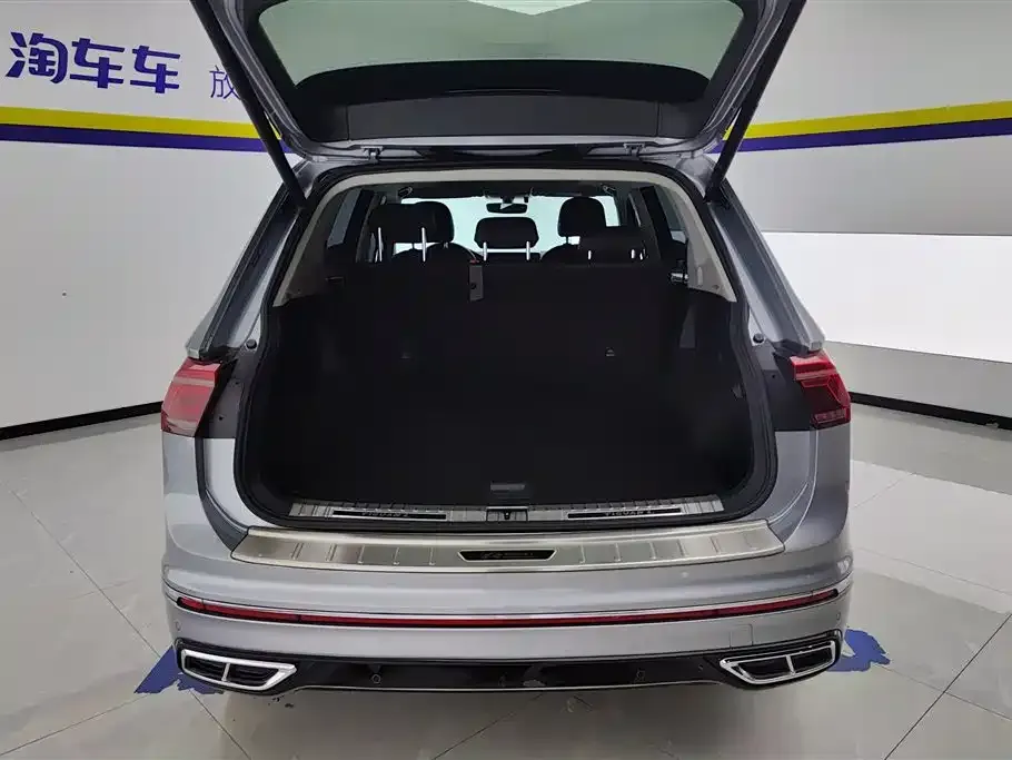 Volkswagen Tiguan L 2022 из CN, фото 8