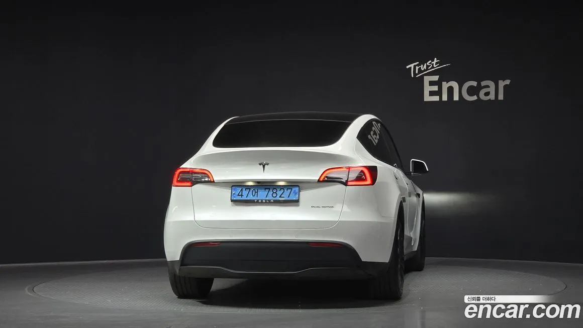 Tesla Model Y 2021 из KR, фото 2