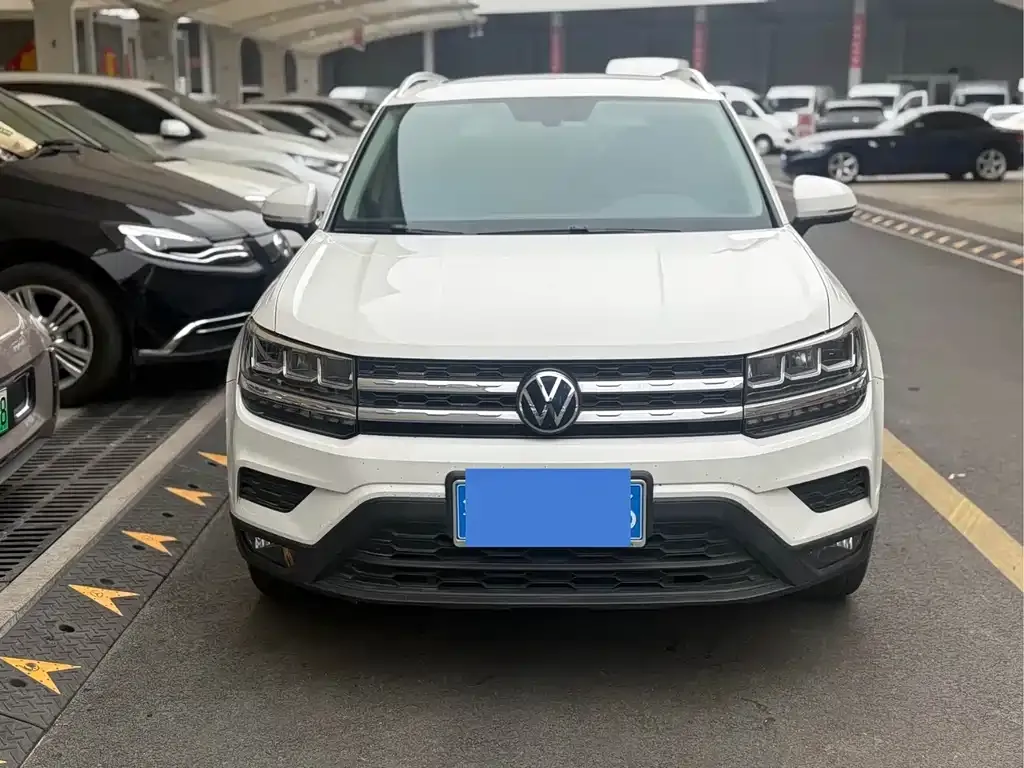 Volkswagen Tharu — фото 9