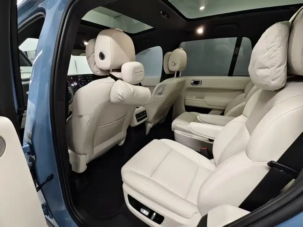 Li Auto L8 2023 из CN, фото 5