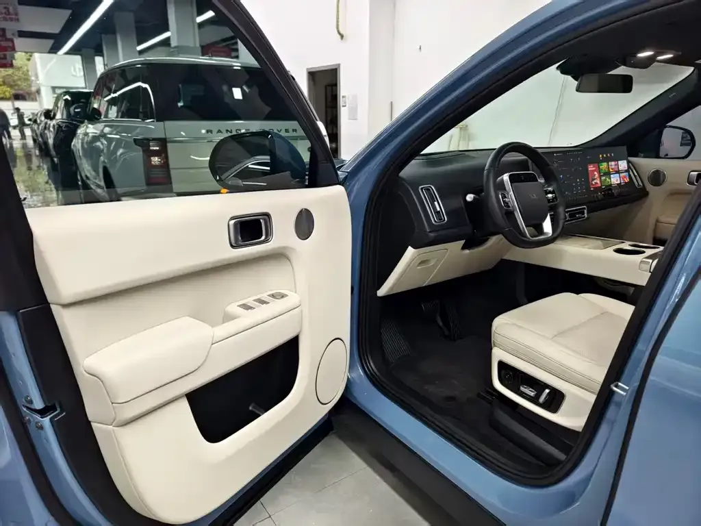 Li Auto L8 2023 из CN, фото 10