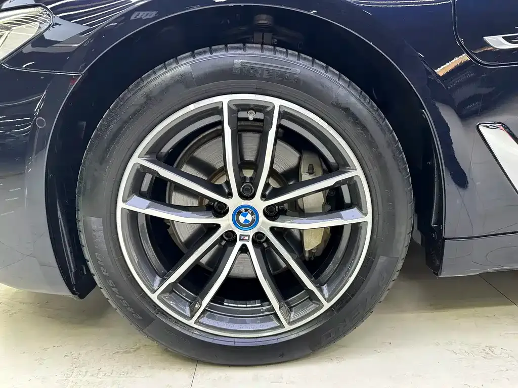 BMW 5 Series New Energy 2022 из CN, фото 4