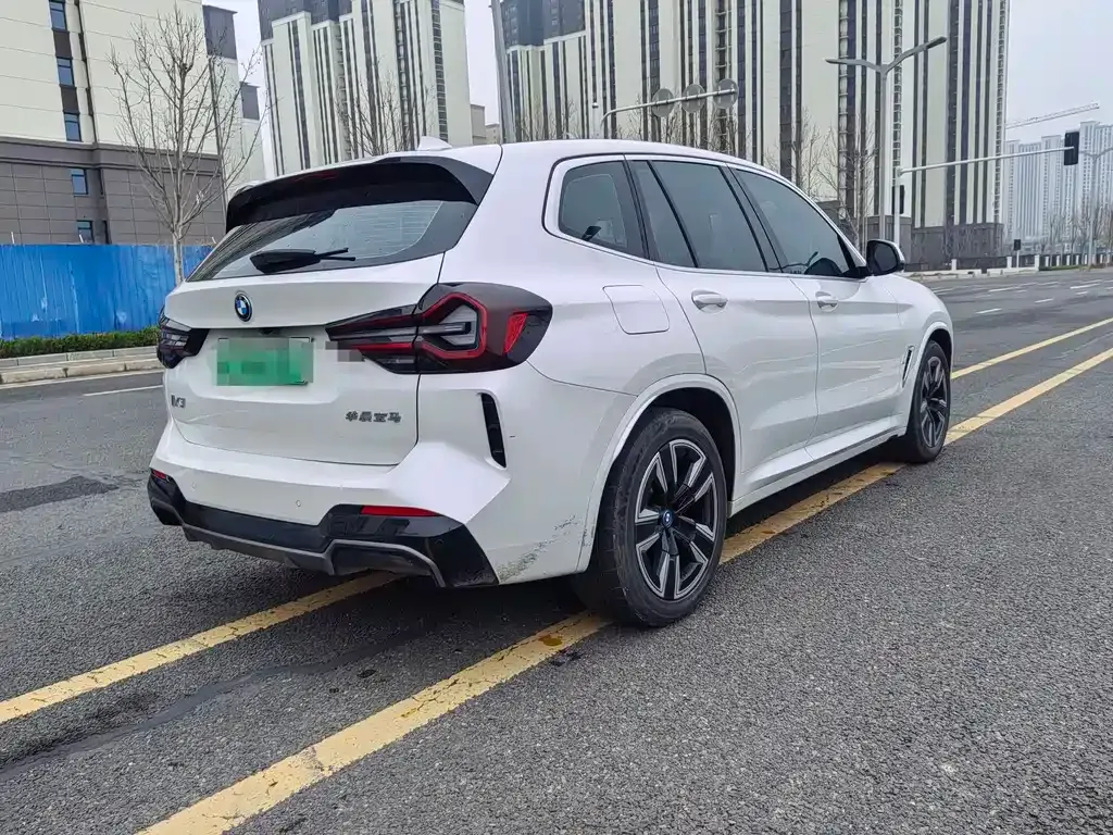BMW iX3 2024 из CN, фото 7