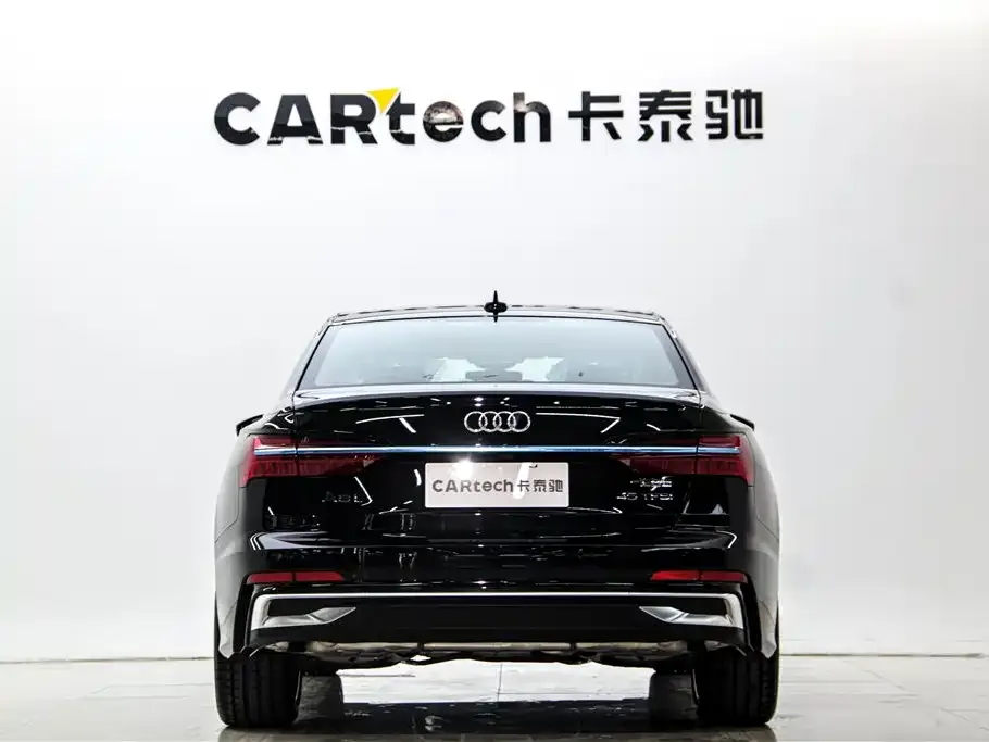 Audi A6L — фото 2