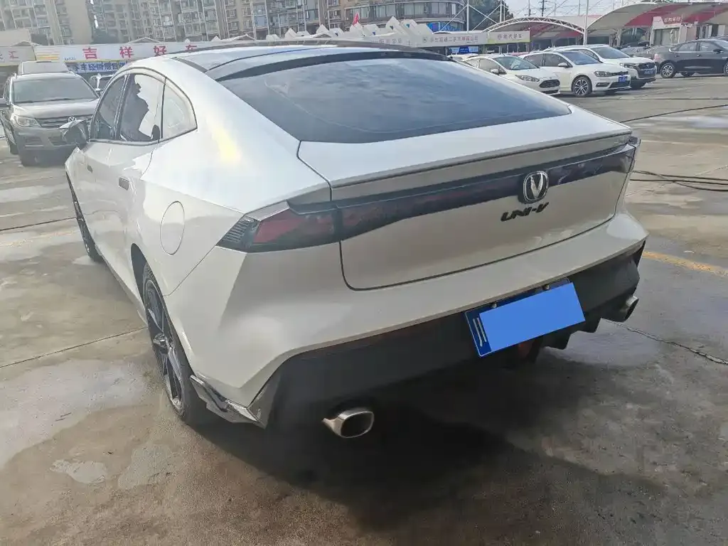 Changan UNI-V 2023 из CN, фото 5
