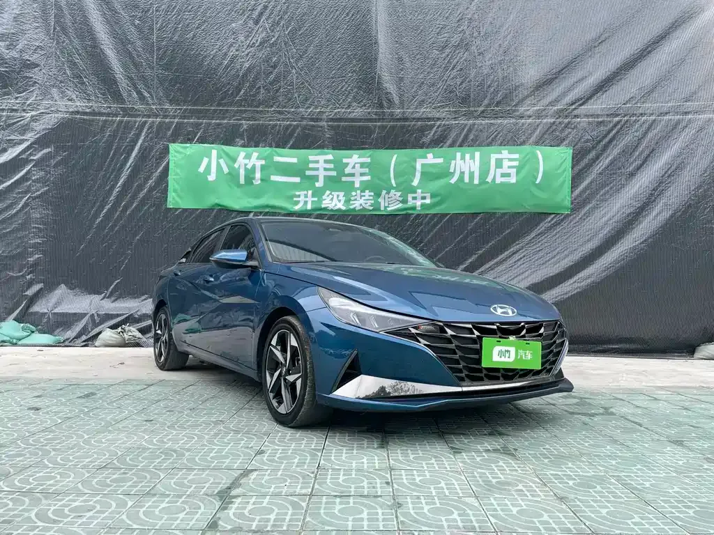 Hyundai Elantra — фото 9
